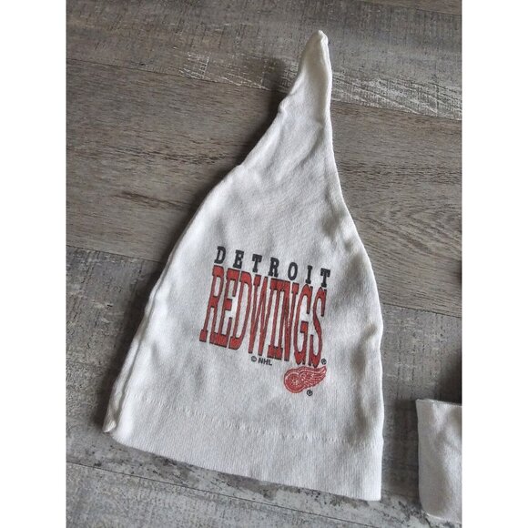 Vtg Infant Size NHL Detroit Red Wings Hat Lot Beanie Newborn 0-3 Months 1990s - Picture 3 of 11